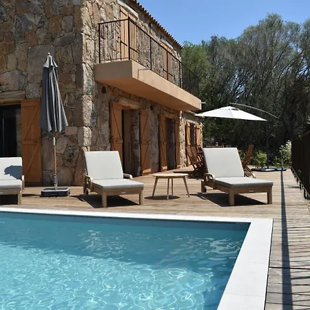 빌라 Bergerie Avec Piscine Chauffee 소타