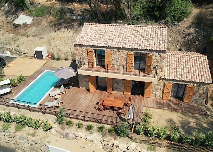 Villa Bergerie Avec Piscine Chauffee *