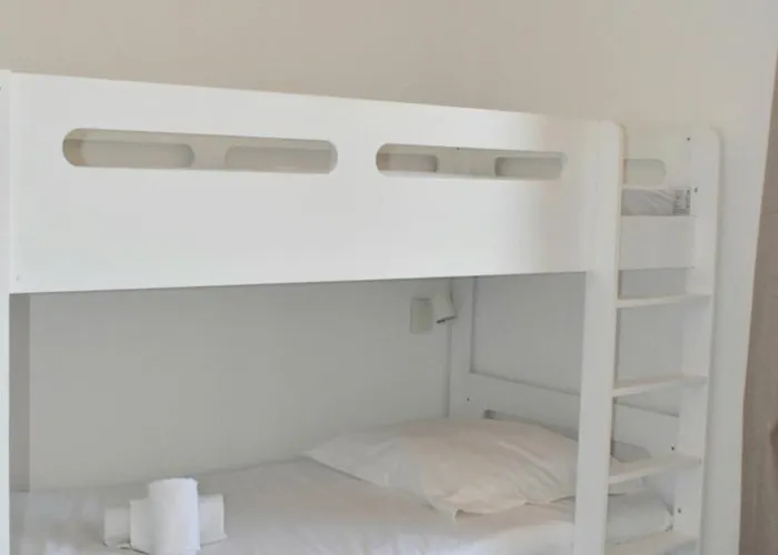 Bergerie Avec Piscine Chauffee * סוטה